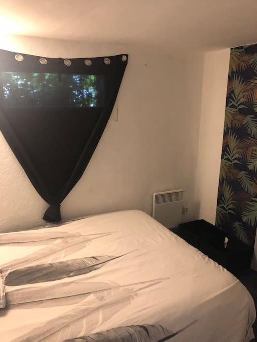 Logement Appartement Bourget 르 부흐줴 외부 사진
